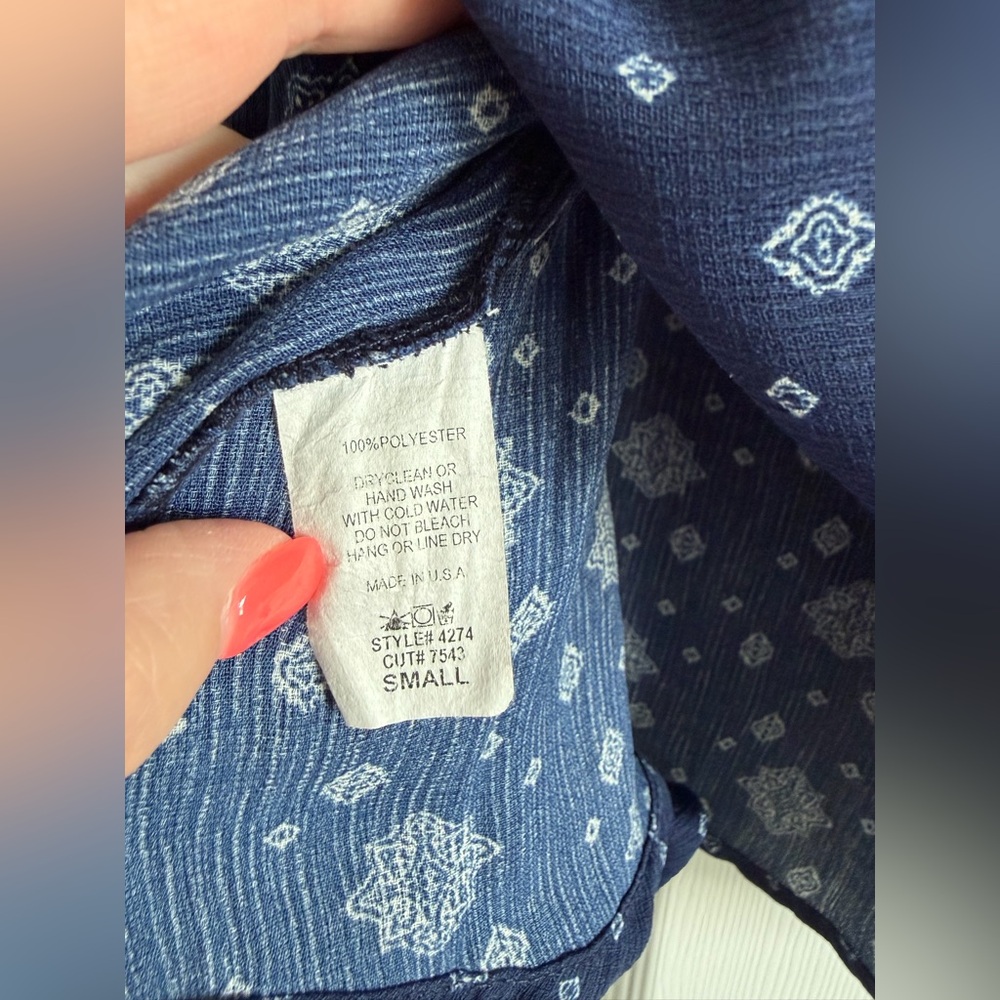 Entro Deep Blue Patterned Top - Picture 6 of 6